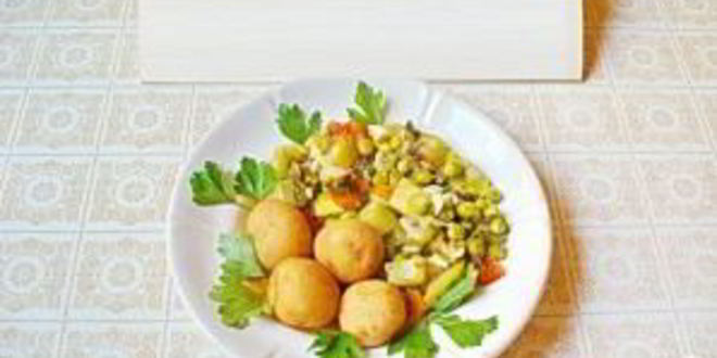 Рецепт рагу из молодых летних овощей с картофелем отварным