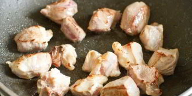 Рецепт рагу из свинины по-римски