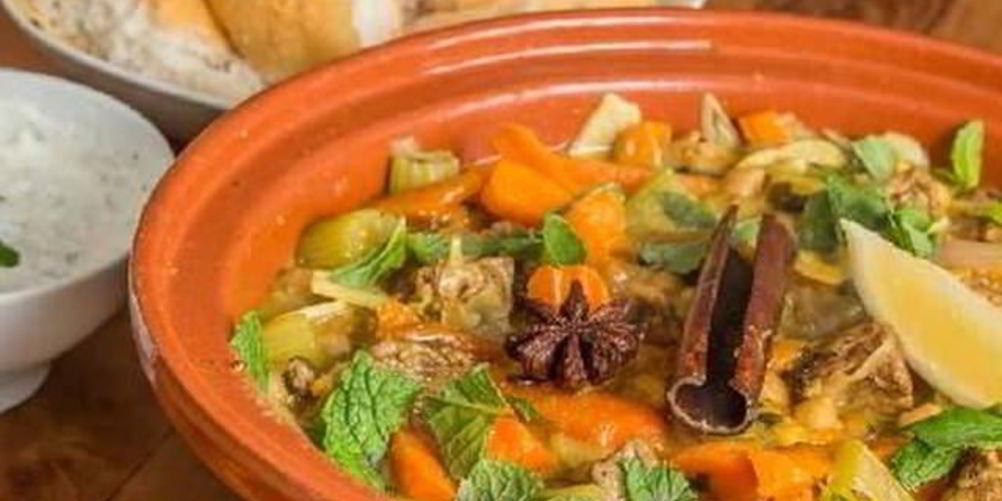 Как приготовить рагу из ягненка с абрикосами и мятой