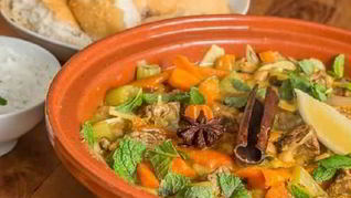 Рецепт Рагу из ягненка с абрикосами и мятой