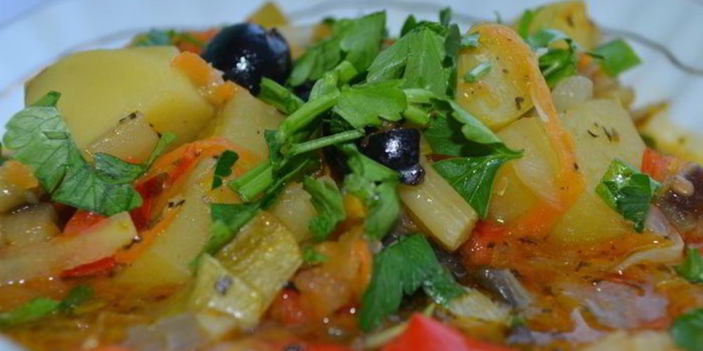 Как приготовить рагу овощное проще простого