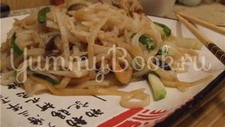 Рецепт Рисовой лапши с креветками, мидиями и овощами