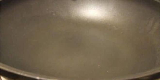 Рецепт рисовой лапши с креветками, мидиями и овощами