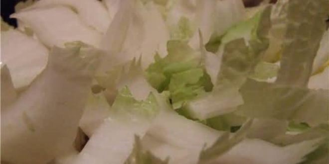 Рецепт рисовой лапши с креветками, мидиями и овощами