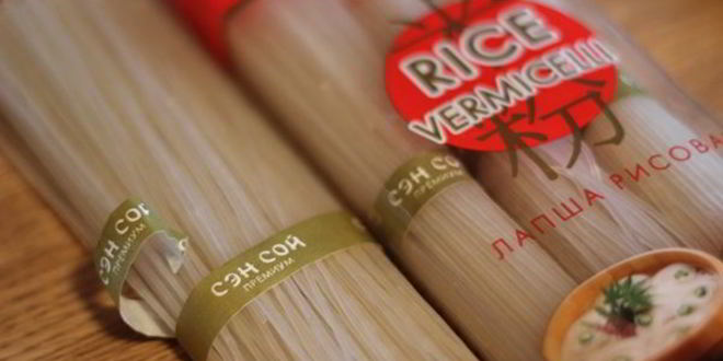 Рецепт рисовой лапши с креветками в соусе терияки