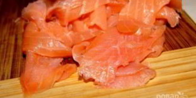 Рецепт рисовой лапши с лососем и брокколи