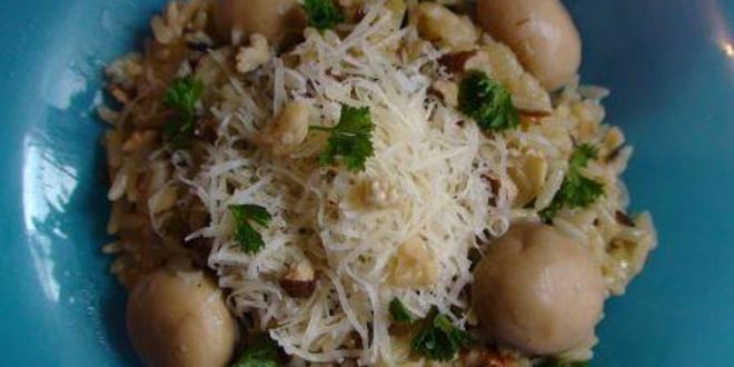 Рецепт итальянского ризотто с маринованными грибами и сыром джюгас