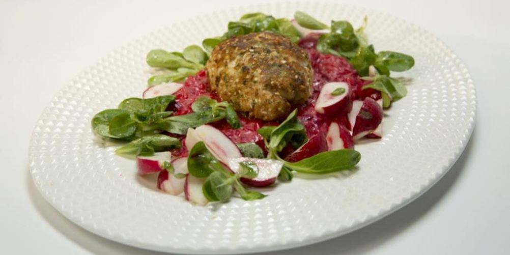 Как приготовить котлету кордон блю из индейки на свекольном ризотто