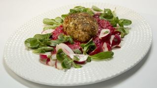 Рецепт Котлеты кордон блю из индейки на свекольном ризотто