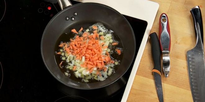 Рецепт котлеты кордон блю из индейки на свекольном ризотто