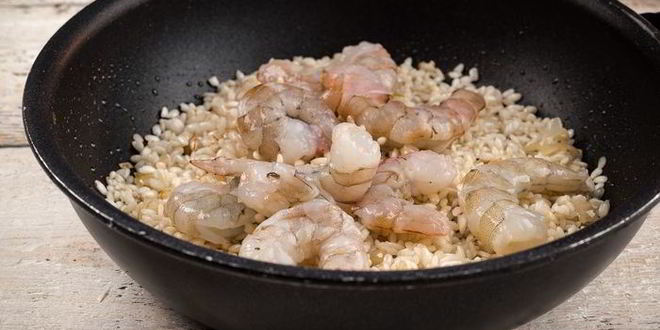 Рецепт ризотто с креветками и мидиями