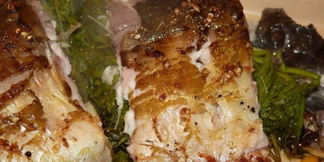 Рецепт ароматного карпа запеченного с зеленью