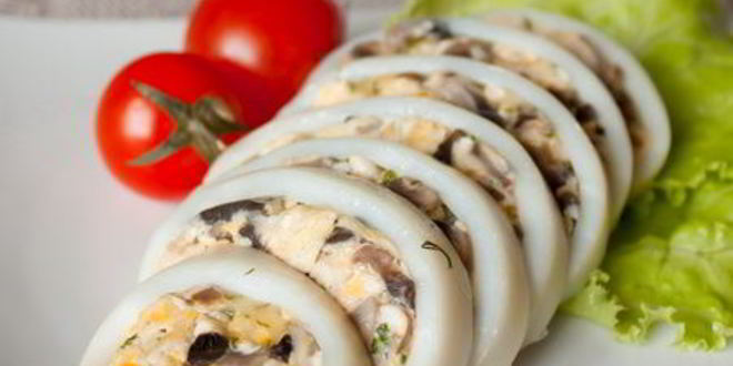 Рецепт кальмаров, фаршированных омлетом и шампиньонами