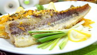 Рецепт Минтая запеченного с овощами