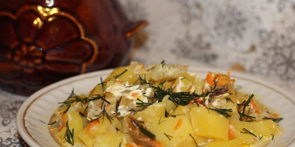 Как приготовить рыбу с картофелем в горшочках