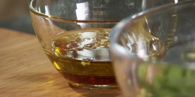 Рецепт щуки с салатом из савойской капусты