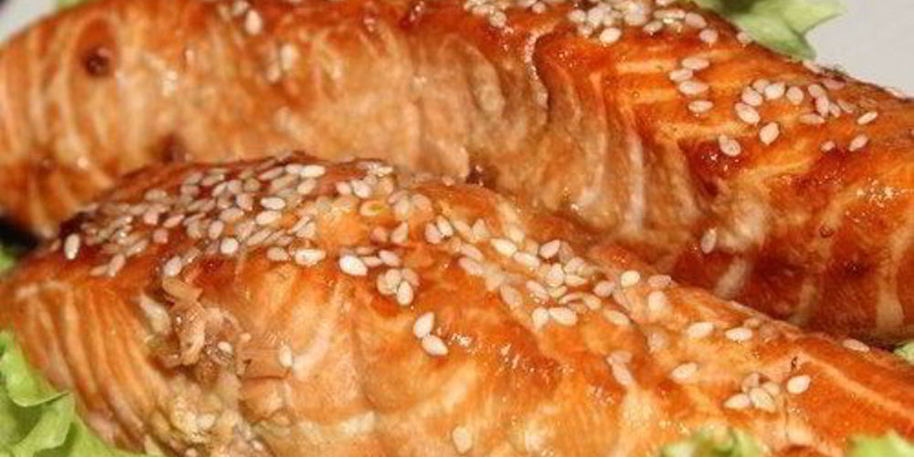 Как приготовить семгу в соево-медовом соусе с перцем чили