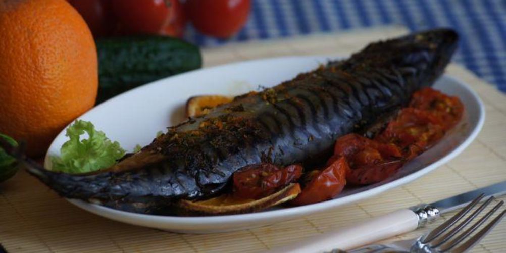 Как приготовить скумбрию, запеченную в духовке