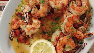 Рецепт Тигровых креветок с томатами, чесноком и травами