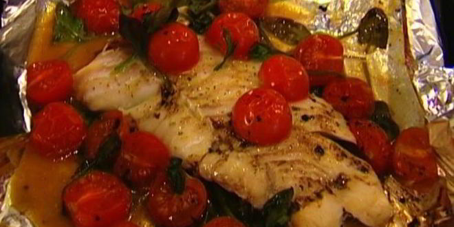 Рецепт запеченной трески с помидорами и шпинатом