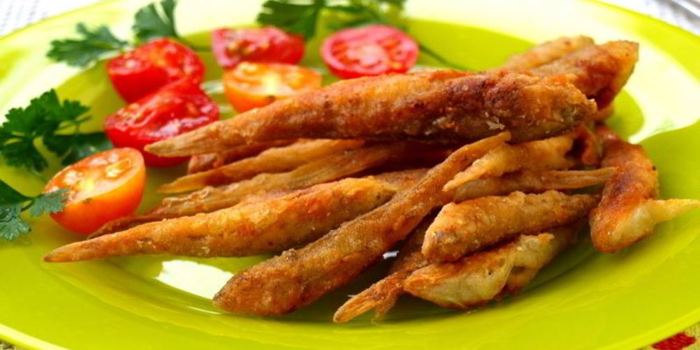 Как приготовить жареных пескарей