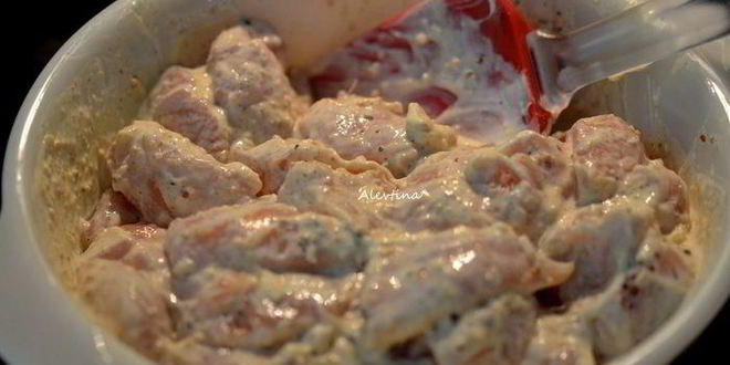 Рецепт куриного шашлыка, маринованного в йогурте