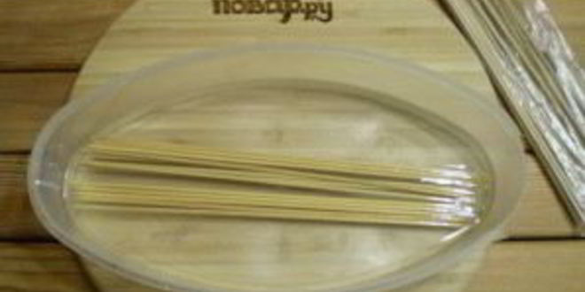 Рецепт куриных шашлычков на шпажках в духовке