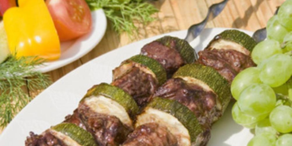 Как приготовить шашлык из баранины с кабачками