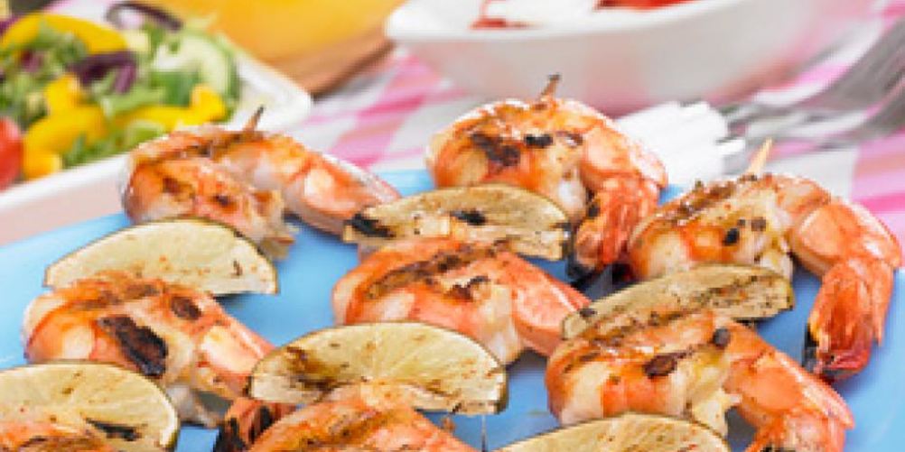 Как приготовить шашлык из креветок с лимоном