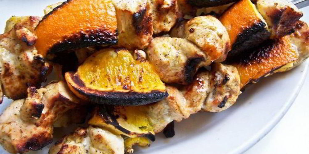 Как приготовить шашлык из куриного филе с апельсинами