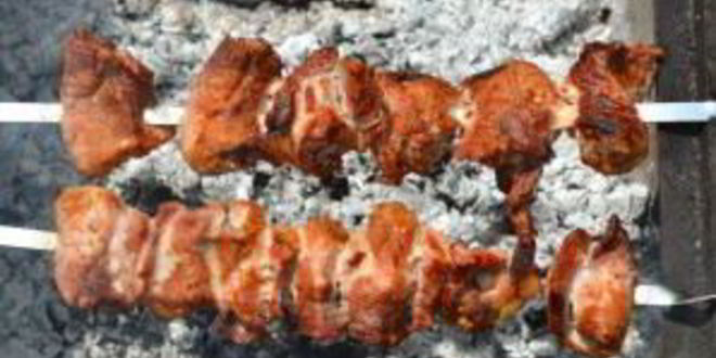 Рецепт шашлыка из свинины рулетиками