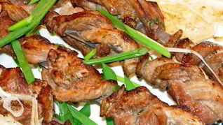 Рецепт Сочного шашлыка из трех видов мяса
