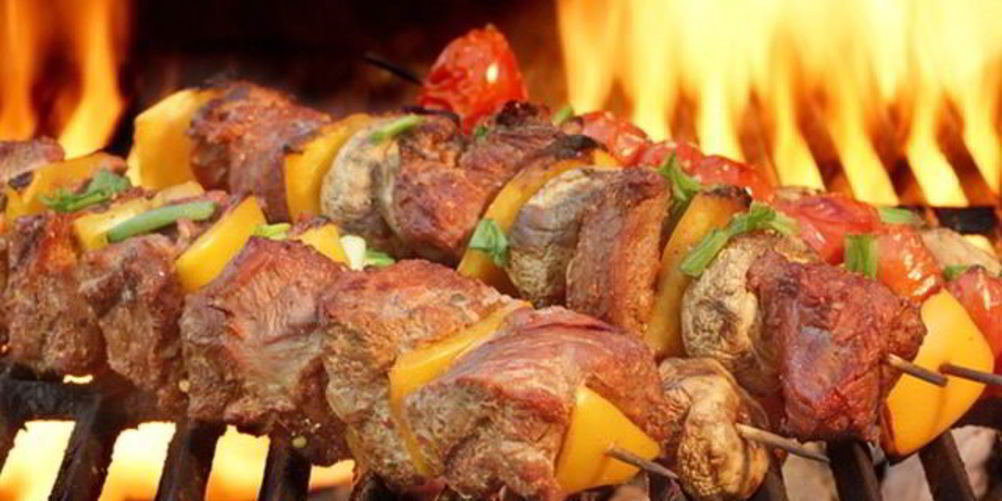 Как приготовить свиной шашлык с апельсинами