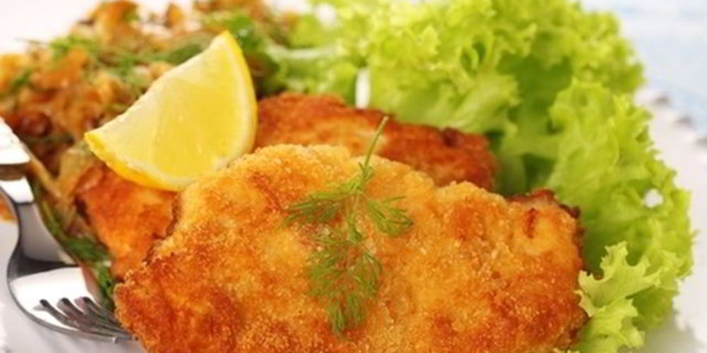 Как приготовить хрустящий свиной шницель