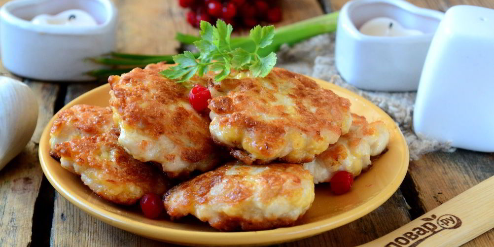 Как приготовить рубленые шницели из курицы с сыром