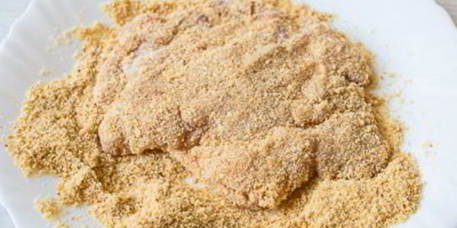 Рецепт шницеля из курицы с томатным салатом