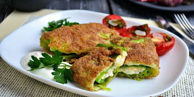Рецепт шницелей из савойской капусты с сыром