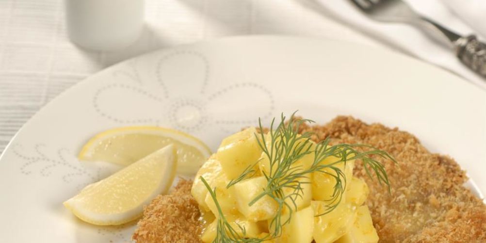 Как приготовить свиной шницель с яблочным соусом