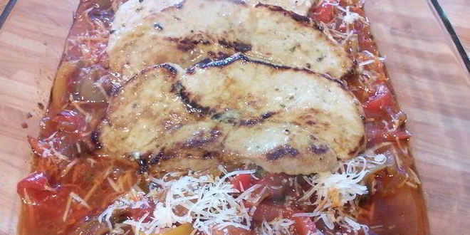 Рецепт свиных шницелей, запеченных в остром цыганском соусе