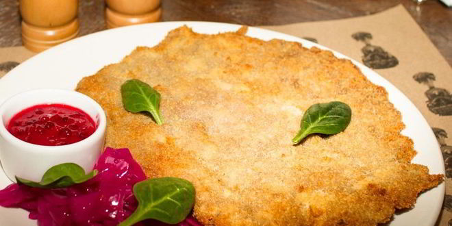 Рецепт венского шницеля из парной телятины в хрустящей корочке