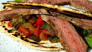 Рецепт Стейка из говядины с овощами