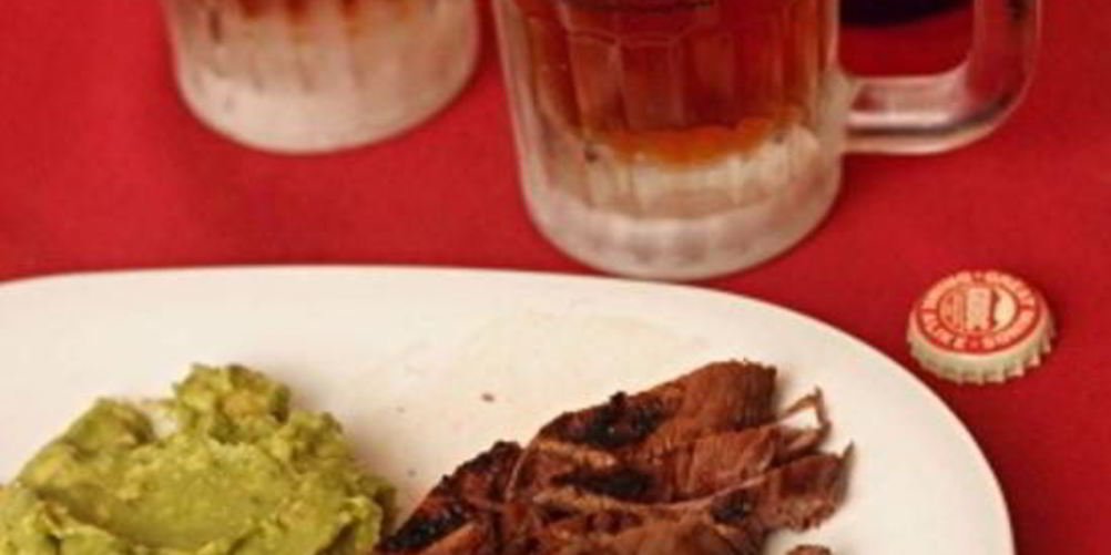 Как приготовить стейк, маринованный в пиве