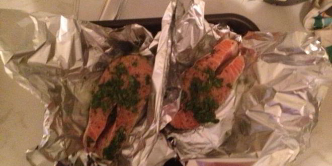 Рецепт стейка семги с базиликом