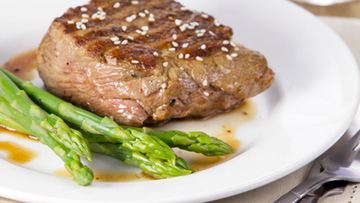 Рецепт Стейка со спаржей