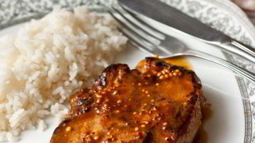 Рецепт Стейков из свинины с апельсиново-горчичным соусом