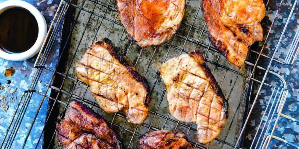 Как приготовить три стейка из карбонада