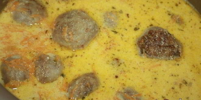 Рецепт говяжьих тефтелей с жареным луком