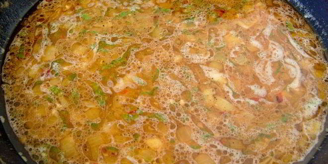 Рецепт куриных тефтелей в пряном лимонном соусе