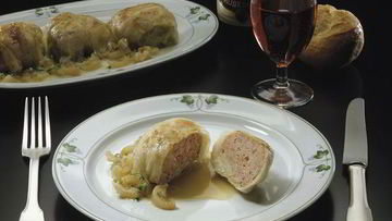 Рецепт Мясных тефтелей с рисом под молочным соусом