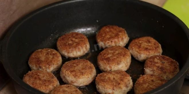 Рецепт постных гречневых тефтелей в томатном соусе